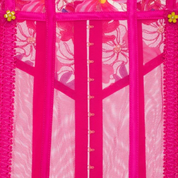 FOR LOVE AND LEMONS Anemone Floral Garter Skirt - Picture 5 of 7